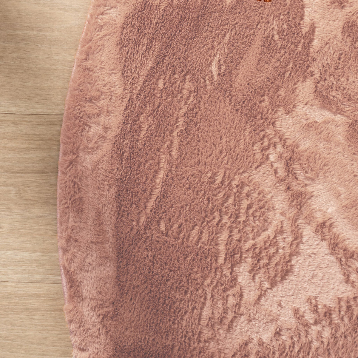 Round Low-Pile Rug – Cozy Pink