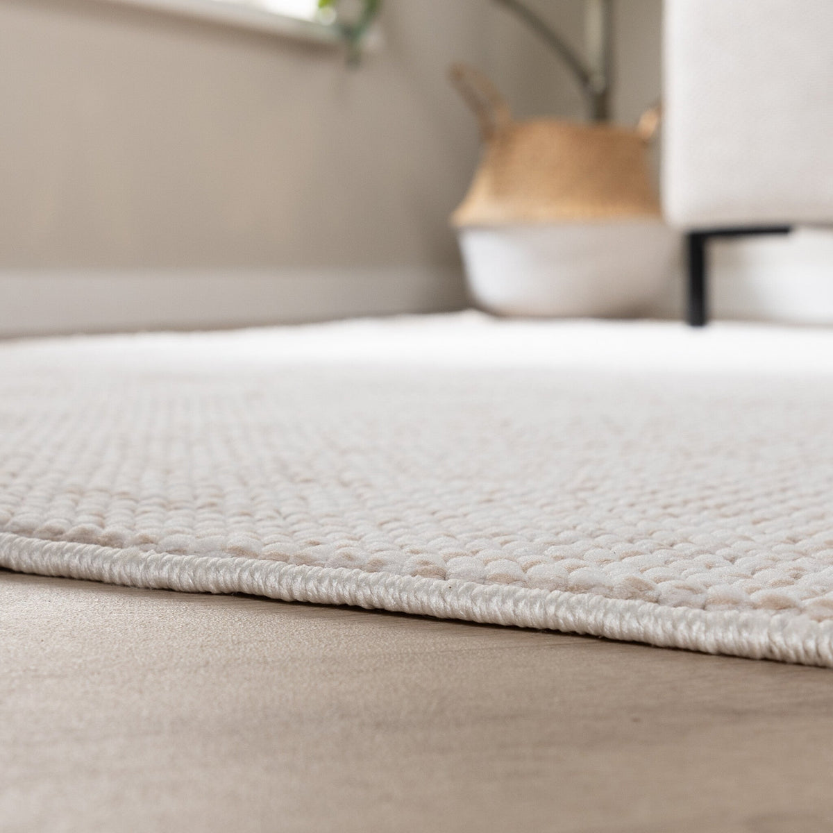 Sustainable Low-Pile Rug - Lykke Cream
