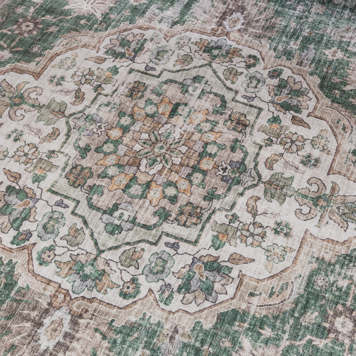 Round oriental rug – Leyla Medallion Green