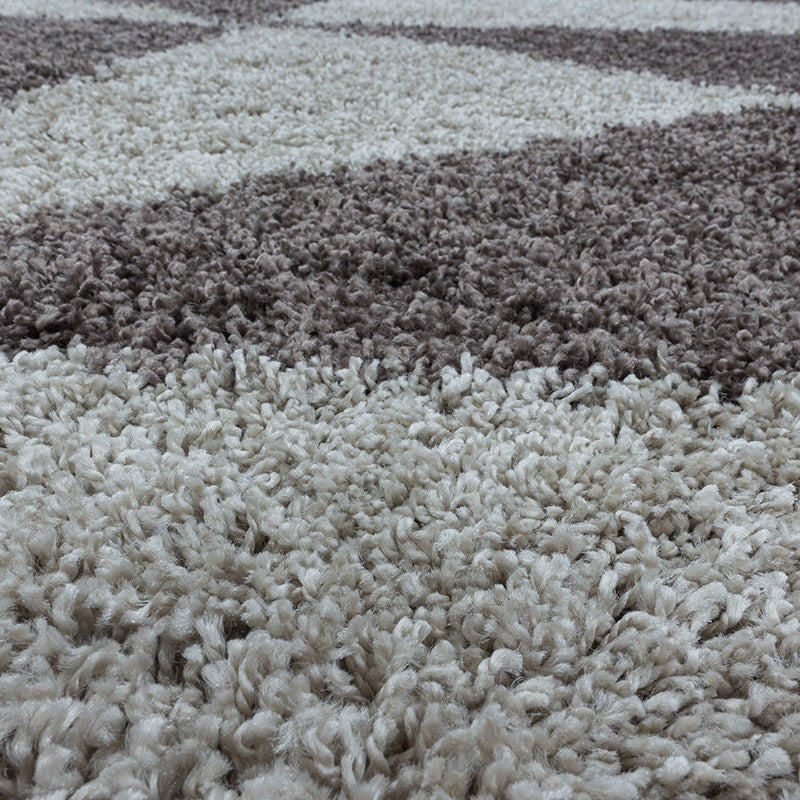 Round High-Pile Floor Rug - Tuggy Taupe
