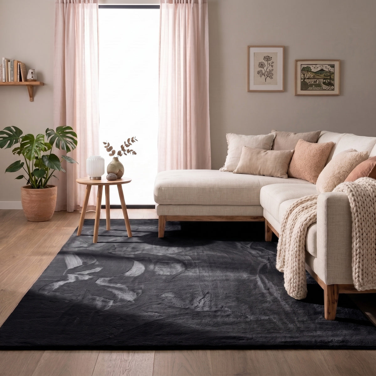 Soft Low-Pile Rug - Cozy Black